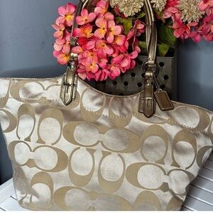 Coach Kahaki Tan Sateen Jacquard Signature Satchel Purse F16175 EUC